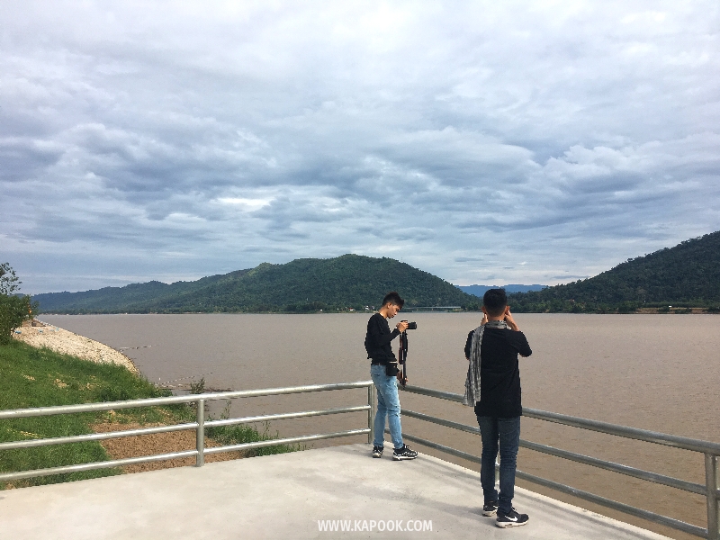 เที่ยวบึงกาฬ เที่ยวบึงกาฬ