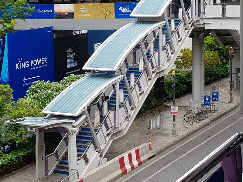 ระเบิดช่องนนทรี