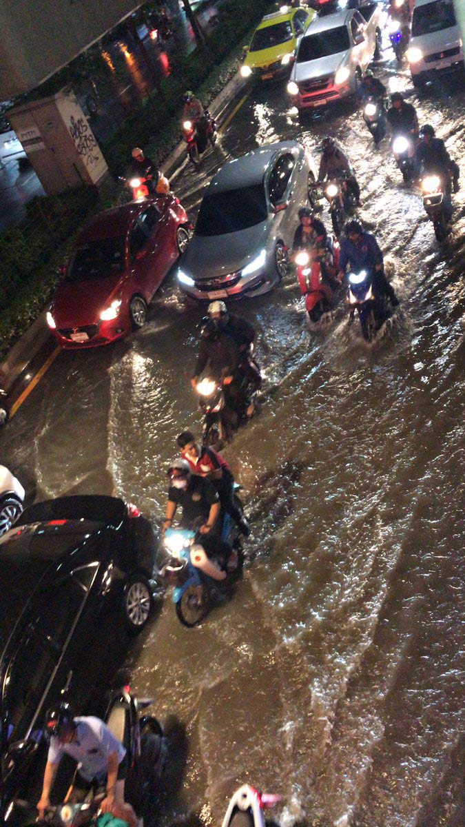 น้ำท่วมกรุงเทพฯ น้ำท่วมกรุงเทพฯ