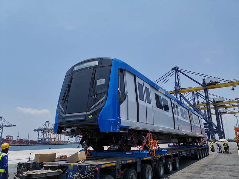 รถไฟฟ้า MRT รถไฟฟ้า MRT
