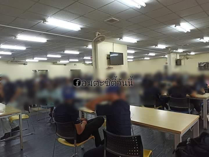 โรงงานผลิตชิ้นส่วนรถปลดพนักงาน