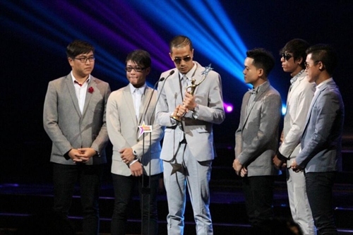 Nine Entertain Awards 2014 เจมส์ จิรายุ คว้าขวัญใจมหาชน