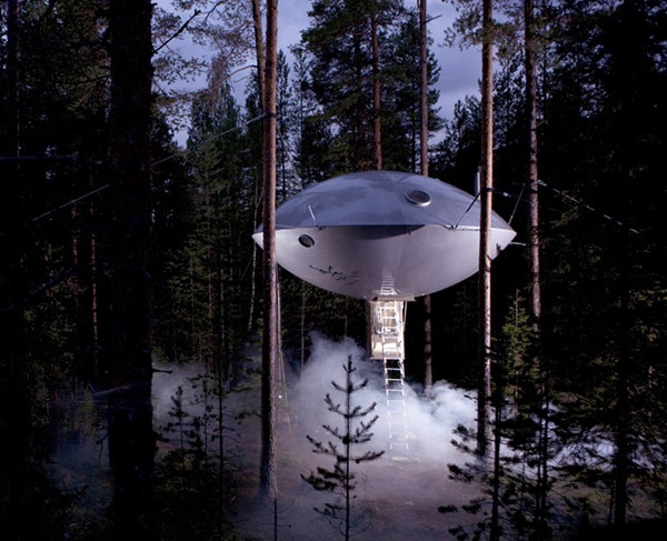 ห้อง UFO ลอยฟ้า สัมผัสประสบการณ์อวกาศด้วยตัวเอง