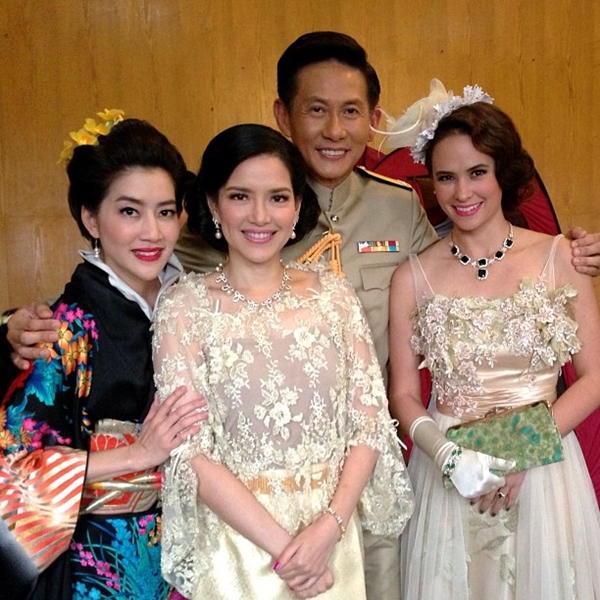 ภาพงานแต่ง โกโบริ - อังศุมาลิน ในละคร คู่กรรม 2556