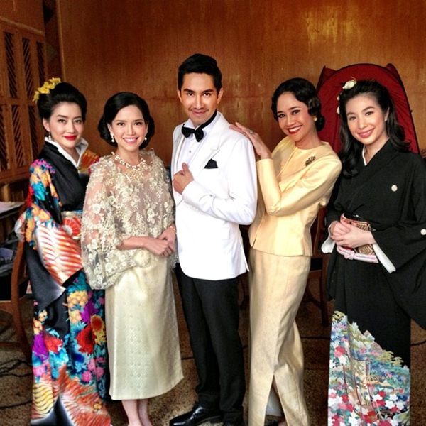 ภาพงานแต่ง โกโบริ - อังศุมาลิน ในละคร คู่กรรม 2556