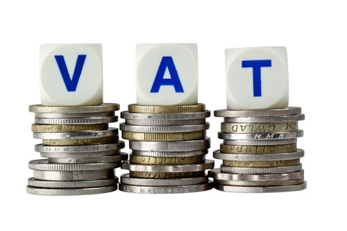 คลังจ่อขึ้น VAT อย่างน้อย 1% จากเดิม 7% ปลายปี 58