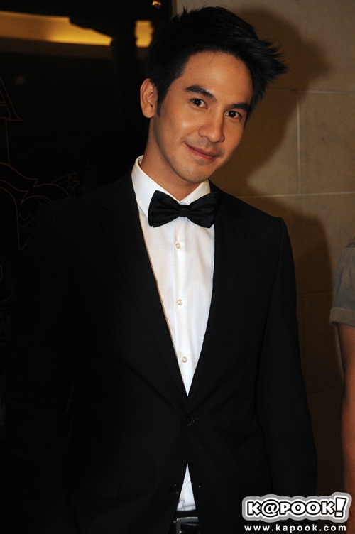 งานประกาศผลรางวัลโทรทัศน์ทองคํา 2557