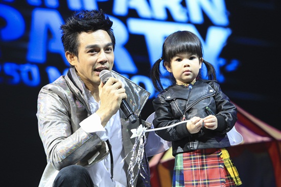 Patiparn Party 25 ปี Mr.Mos