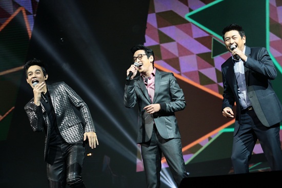 Patiparn Party 25 ปี Mr.Mos