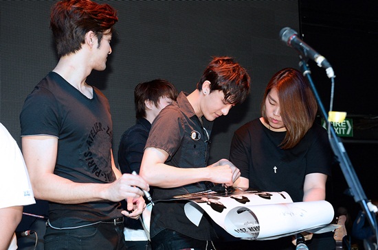 Royal Pirates