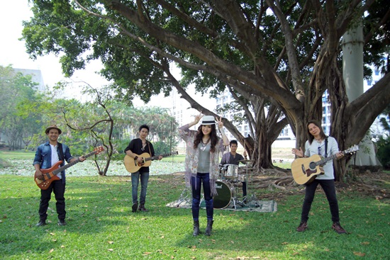 อู้ลัลลา MV เพลง ฮู้หน้าบ่ฮู้ใจ