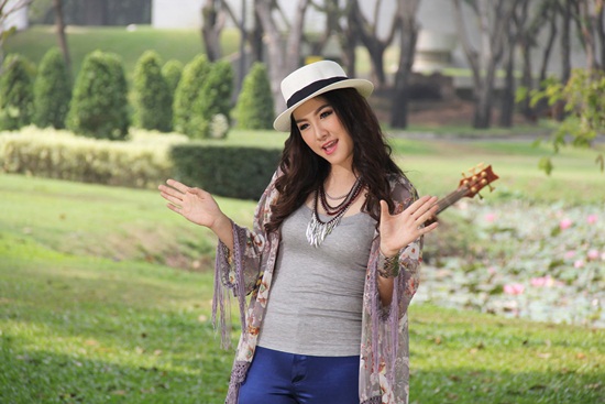 อู้ลัลลา MV เพลง ฮู้หน้าบ่ฮู้ใจ