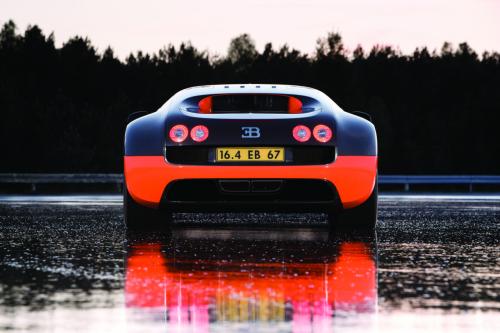 Bugatti Veyron Super Sport ถูกปลดจากตำแหน่งรถที่เร็วที่สุดในโลก