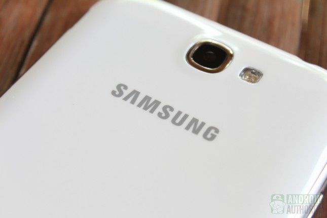 ลือ ! Samsung Galaxy S5 จะมีตัวเครื่องเป็นโลหะ