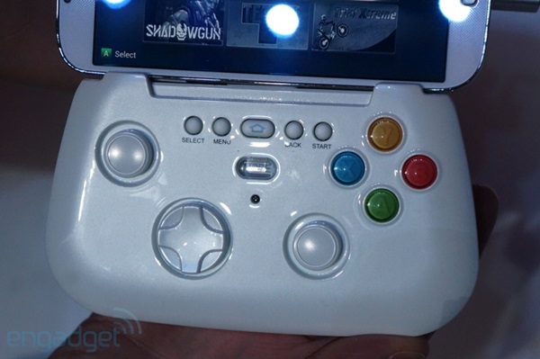 ซัมซุงเตรียมออก Game Pad สำหรับเล่นเกมบนสมาร์ทโฟน