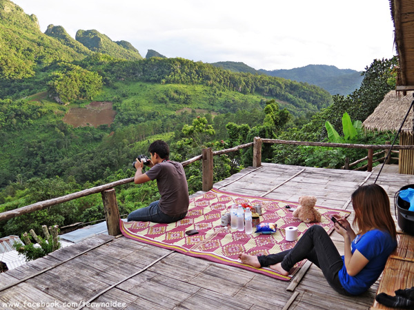 ขี่มอเตอร์ไซค์เที่ยว บ้านระเบียงดาว โฮมสเตย์ สัมผัสวิถีชนเผ่าลีซอ