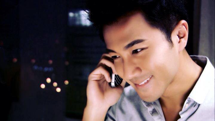 Hawick Lau