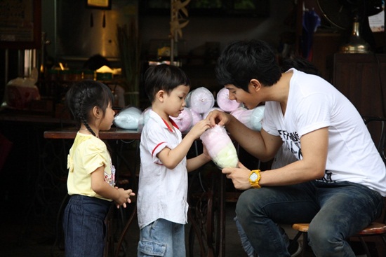 ไอซ์ ศรัณยู MV เพลง ปากว่าง