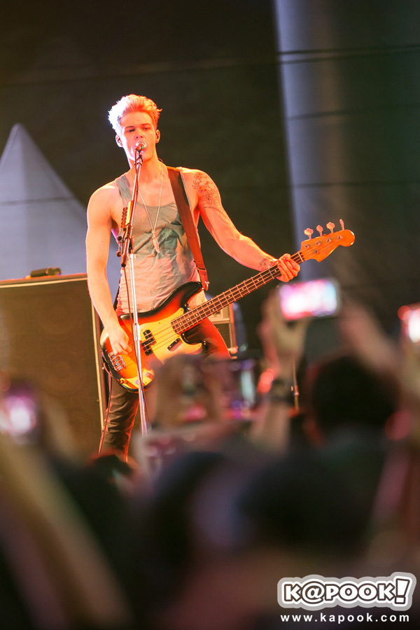 Learn To Love Lawson The 1st Ever Show In Bangkok