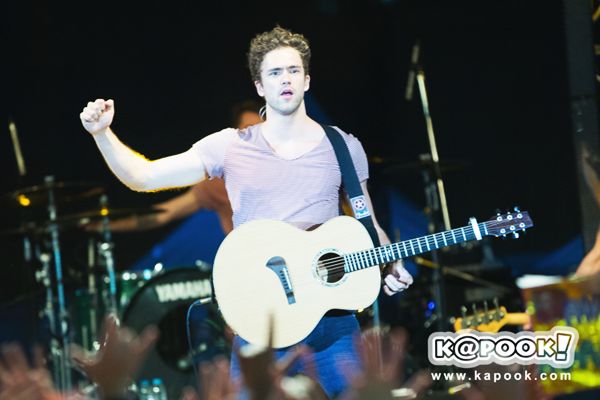 Learn To Love Lawson The 1st Ever Show In Bangkok