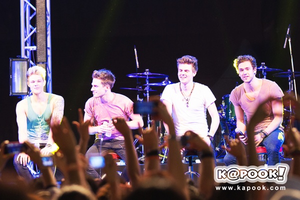 Learn To Love Lawson The 1st Ever Show In Bangkok