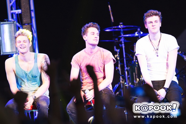 Learn To Love Lawson The 1st Ever Show In Bangkok