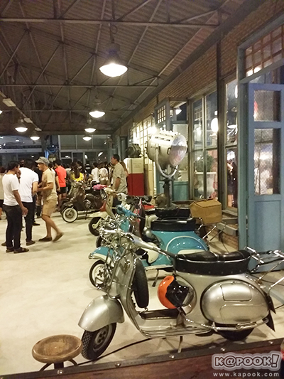 Train Night Market Ratchada