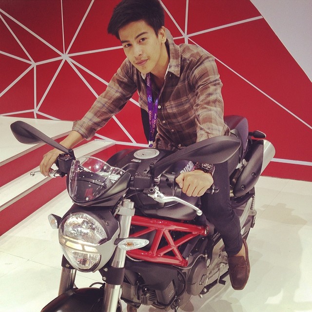 โอ๊ค ภานุพงศ์ เศรษฐเสถียร