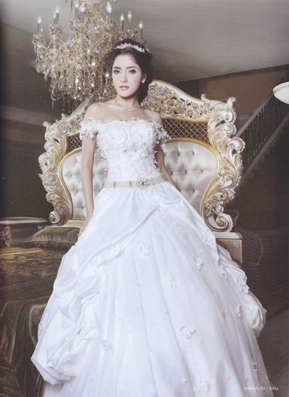 แต่งงาน ชุดแต่งงาน