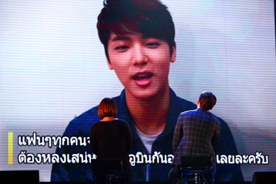   คิมอูบิน ทุ่มสุดตัว ไฮทัชแฟนคลับ 5 พันชีวิต ฟินทั้งฮอลล์ 