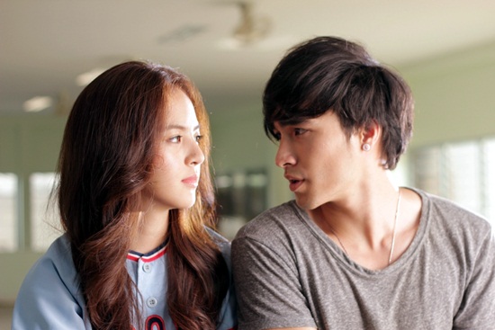  ศรัญ ตื่นเต้น MV หนังสั้น-ซิงเกิลแรก มองแต่ไม่เห็น ฟังแต่ไม่ได้ยิน
