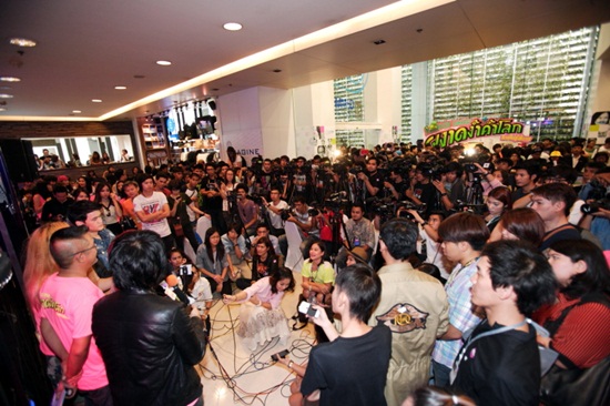 พาราด็อกซ์ คอนเสิร์ต