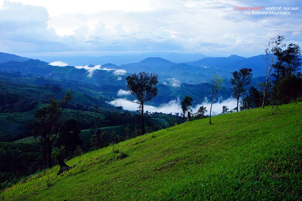 แอ่วน่าน ชมความงามของอุทยานฯ ศรีน่าน & ขุนสถาน