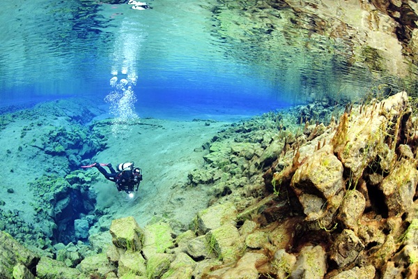 40 สถานที่ดำน้ำแจ่ม ๆ ทั่วโลก ที่นักดำน้ำไม่ควรพลาด !