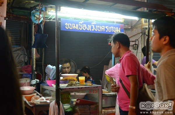  ตะลุยเยาวราชตอนค่ำ ตระเวณหาของกินร้านอร่อย
