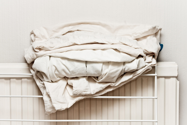 6 ข้อต้องห้ามในการซักผ้าปูที่นอน ที่ไม่ควรทำอย่างแรง