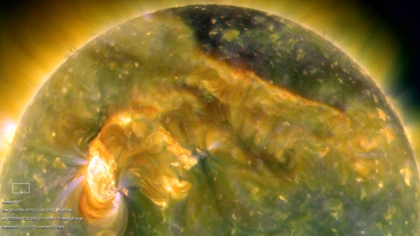 ภาพหลุมดำบนดวงอาทิตย์ นักวิทย์หวั่นเกิดพายุสุริยะ