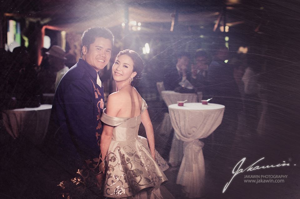 Liana ogziga sikiladi