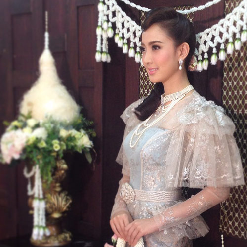 แต้ว ณฐพร สวยงามเลอค่าในชุดไทย ถ่ายแบบ Finale Wedding