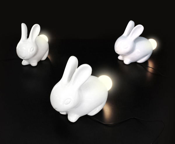 โคมไฟ Bunny Lamp ส่องสว่างจากหางกระต่ายน้อย