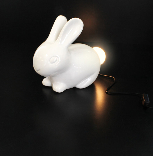 โคมไฟ Bunny Lamp ส่องสว่างจากหางกระต่ายน้อย