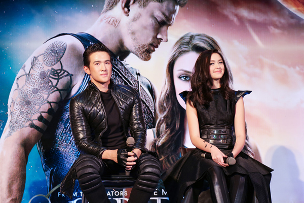 เจมส์ มาร์ ควง แพทริเซีย กู๊ด เปิดตัว Jupiter Ascending