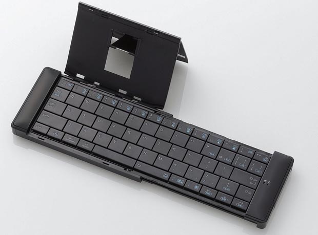 Universal bluetooth pocket keyboard