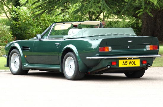 แอสตัน มาร์ติน วี8 แวนเทจ โวลันเต้ (Aston Martin V8 Vantage Volante)