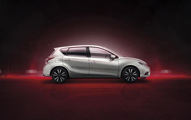 Nissan Pulsar 2015