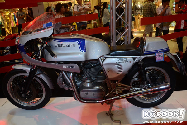 Ducati Super Sport 750