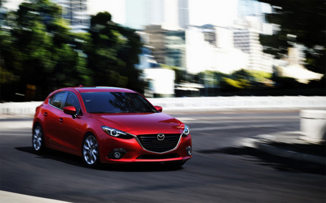 Mazda 3 2014 как смотреть видео на дисплее