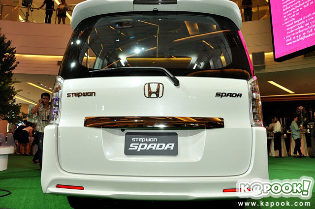 Honda Step Wagon Spada 2013