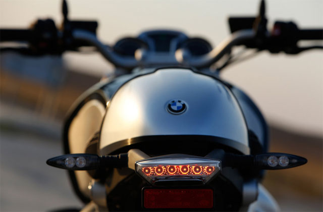 BMW R nineT