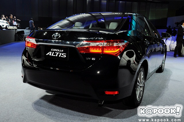Toyota Altis 2014
